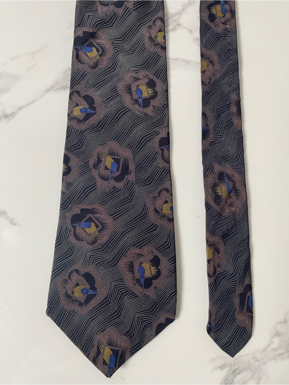 Yves Saint Laurent Men's Tie Silk Crepe USA Vintage